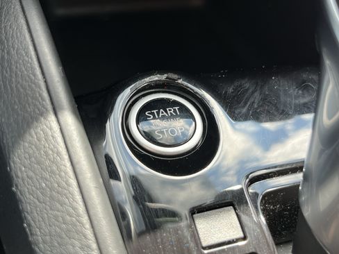 Used 2022 Nissan Kicks S w/ Interior Electronics Package FWD image 31
