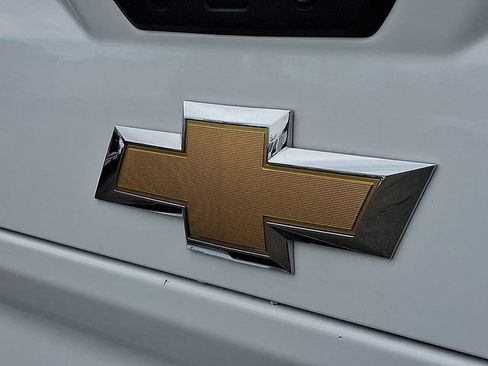 Used 2024 Chevrolet Silverado 2500 High Country image 34