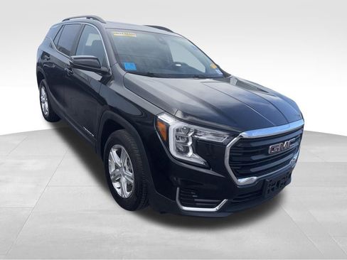 Used 2022 GMC Terrain SLE w/ Driver Convenience Package AWD/4WD image 15