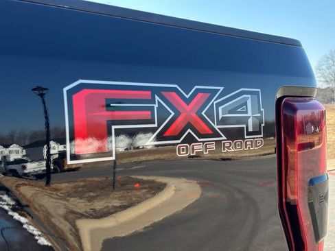 Used 2020 Ford F350 King Ranch w/ King Ranch Ultimate Package image 18