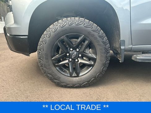 Used 2024 Chevrolet Silverado 1500 LT Trail Boss w/ Convenience Package II image 11
