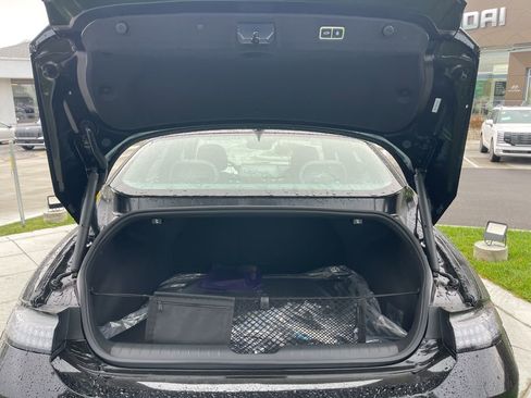 New 2025 Hyundai Ioniq 6 SEL image 12