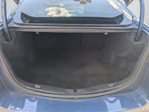 Used 2019 Ford Fusion SE FWD image 6