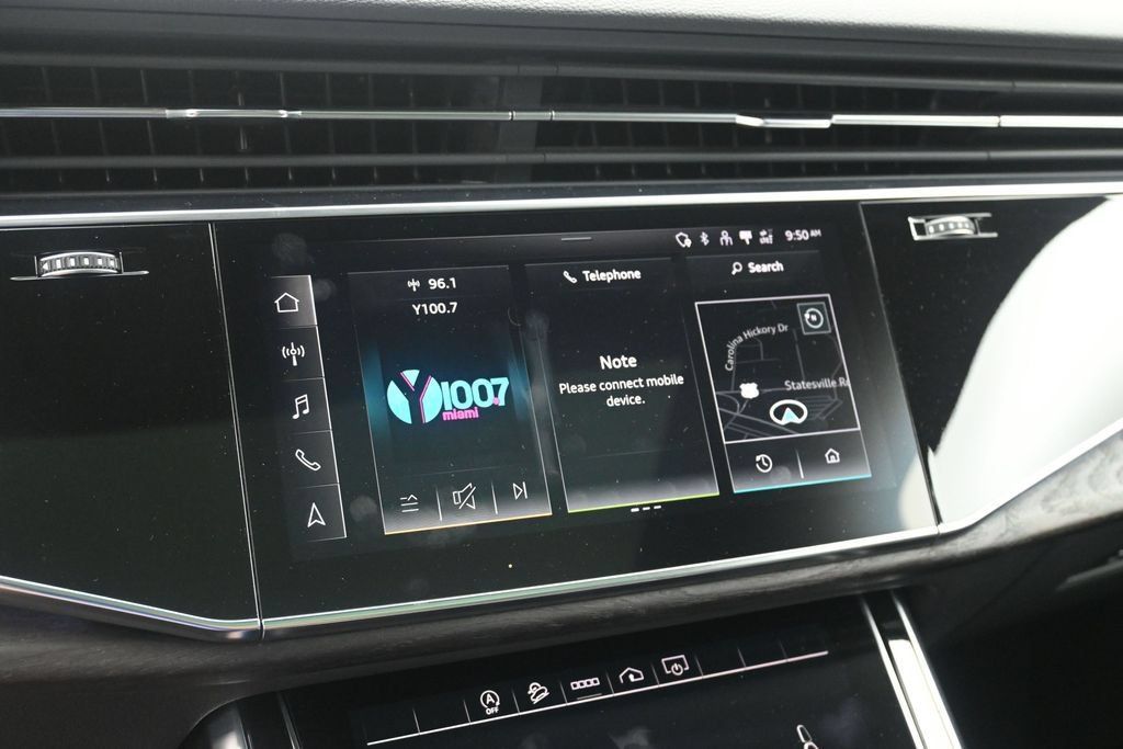 Used 2021 Audi Q7 3.0T Premium Plus w/ Premium Plus Package AWD/4WD image 32
