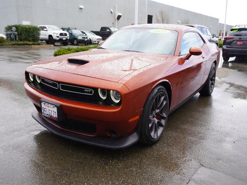 Used 2023 Dodge Challenger GT w/ Performance Handling Group image 7