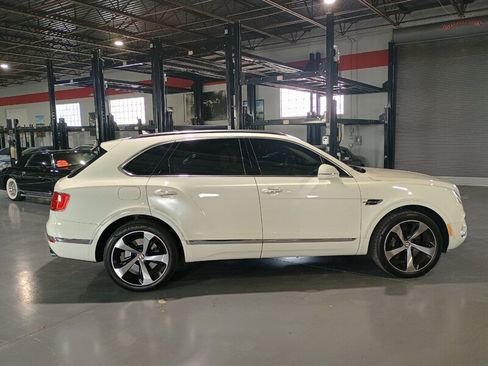 Used 2020 Bentley Bentayga AWD/4WD image 6