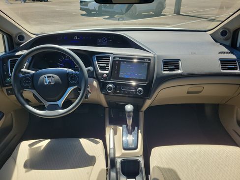 Used 2015 Honda Civic SE image 11