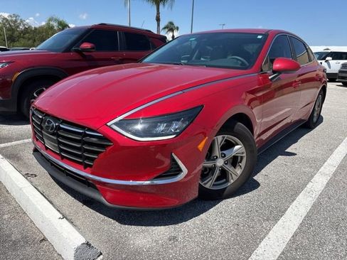 Used 2021 Hyundai Sonata SE FWD image 1