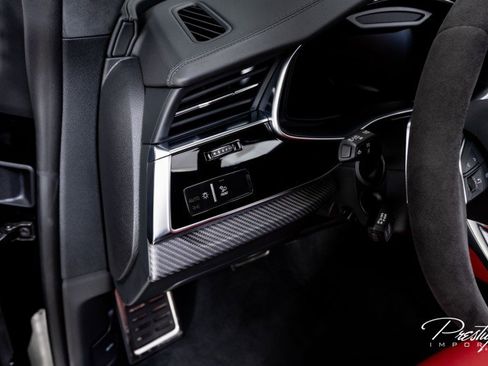 Used 2025 Audi RS Q8 performance image 29