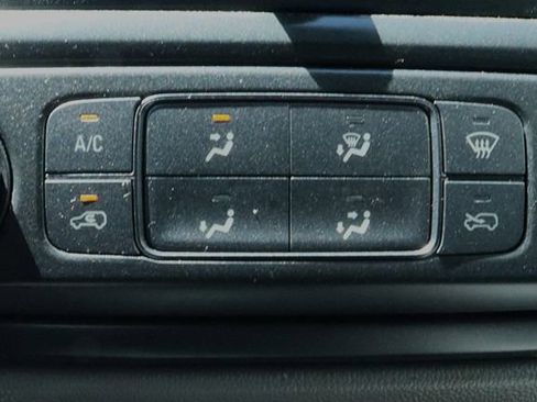 Used 2018 Chevrolet Colorado W/T w/ WT Convenience Package RWD image 45