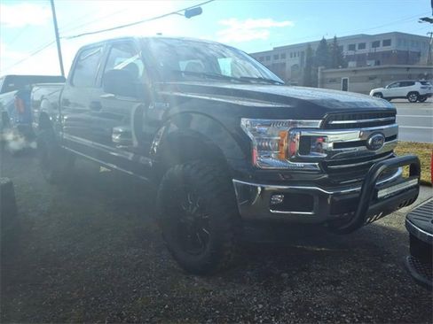 Used 2018 Ford F150 XLT image 2