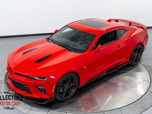 Used 2016 Chevrolet Camaro SS RWD image 34