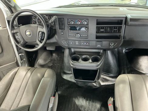 Used 2023 Chevrolet Express 3500 w/ Driver Convenience Package RWD image 11