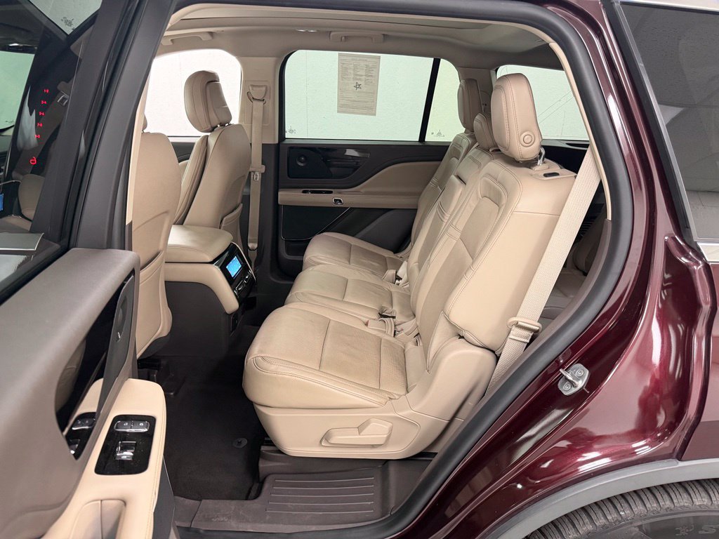 Used 2020 Lincoln Aviator Reserve w/ Equipment Group 201A AWD/4WD image 20