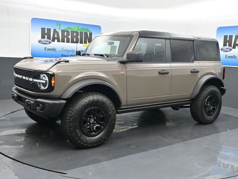 New 2026 Ford Bronco Badlands AWD/4WD image 1