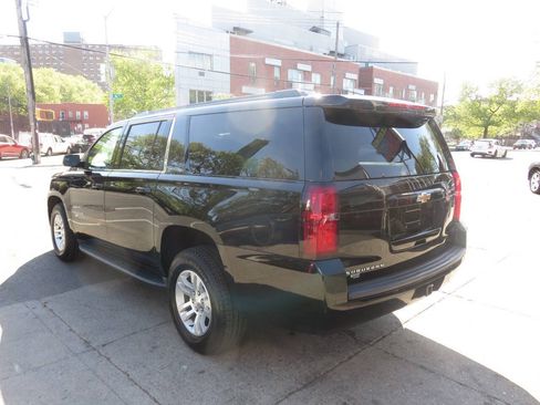 Used 2019 Chevrolet Suburban LT AWD/4WD image 5
