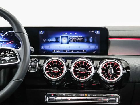 Certified 2023 Mercedes-Benz CLA 250 image 14