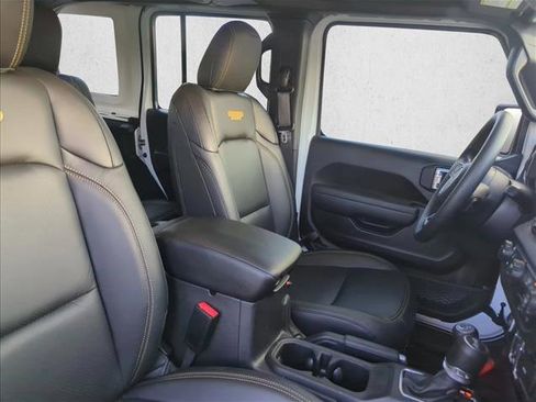 Used 2026 Jeep Wrangler Sport image 27
