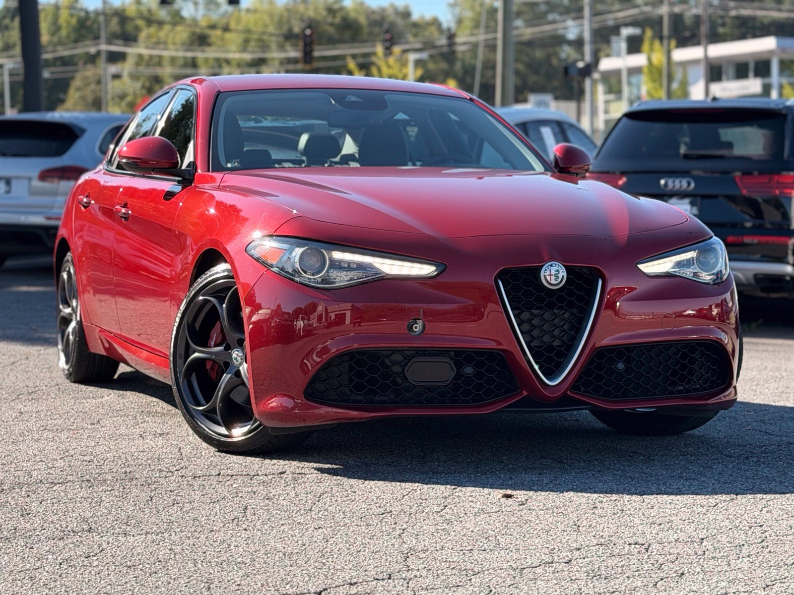 Used 2017 Alfa Romeo Giulia Ti w/ TI 19" Sport Package AWD/4WD image 7