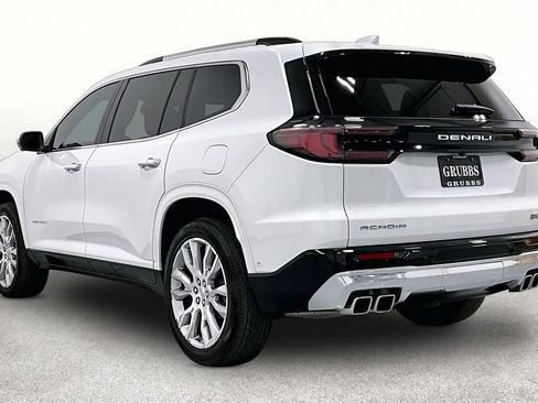 Used 2025 GMC Acadia Denali w/ Super Cruise Package FWD image 15