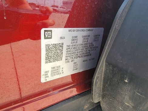 Used 2025 Chevrolet Trax LS w/ Driver Confidence Package FWD image 36