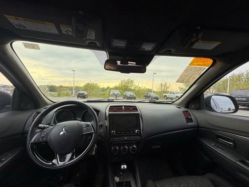 Used 2021 Mitsubishi Outlander Sport ES AWD/4WD image 5