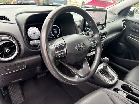 Used 2023 Hyundai Kona Limited AWD/4WD image 14