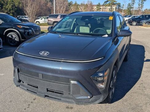 Used 2024 Hyundai Kona SEL image 7