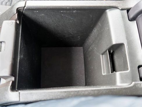 Used 2019 GMC Acadia SLE w/ Driver Alert Package I image 33