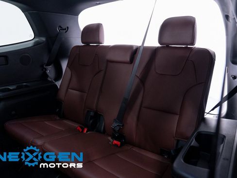 Used 2024 Kia Telluride SX image 29