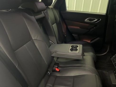 Used 2026 Land Rover Range Rover Velar Dynamic SE image 17