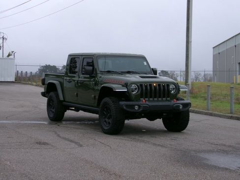 Used 2021 Jeep Gladiator Mojave image 2