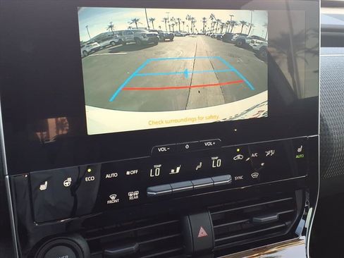 Certified 2025 Toyota bZ4X FWD image 21