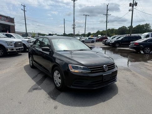 Used 2016 Volkswagen Jetta S FWD image 7