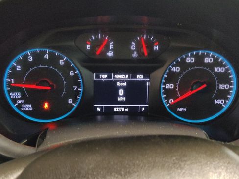Used 2018 Chevrolet Equinox LT FWD image 23