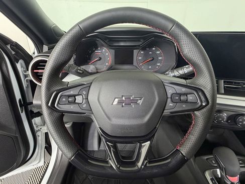 New 2026 Chevrolet Trax RS w/ Driver Confidence Package FWD image 9