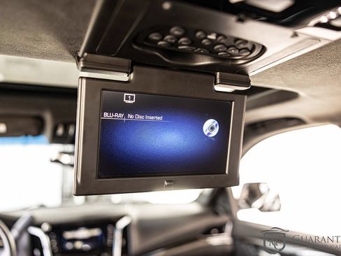 Used 2016 Cadillac Escalade Platinum AWD/4WD image 42