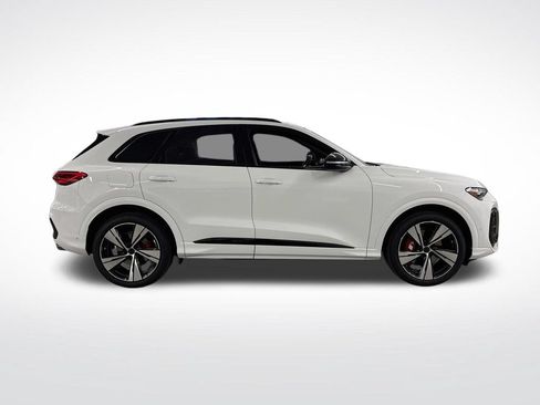 New 2026 Audi SQ5 Premium Plus AWD/4WD image 6