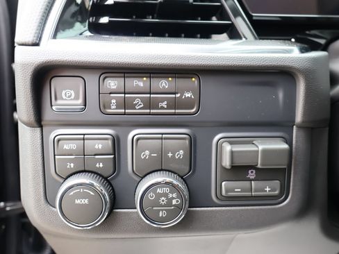 New 2026 Chevrolet Tahoe RST w/ Comfort Package AWD/4WD image 13