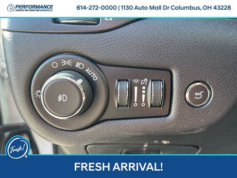 Used 2022 Jeep Cherokee Trailhawk w/ Sun, Sound & Nav Group image 15
