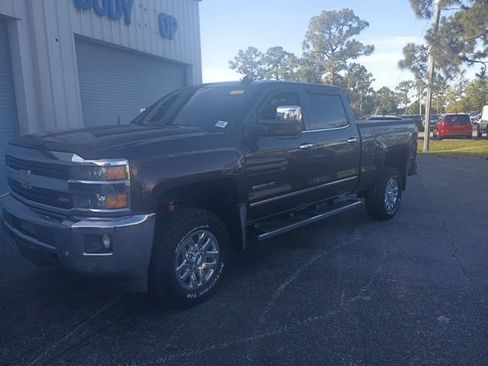 Used 2016 Chevrolet Silverado 2500 LTZ w/ LTZ Plus Package AWD/4WD image 6