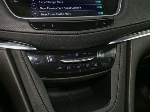 Used 2023 Cadillac XT5 Premium Luxury image 30