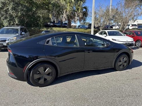 Certified 2024 Toyota Prius LE image 2