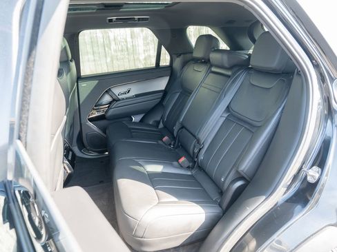 Certified 2025 Land Rover Range Rover Sport image 36