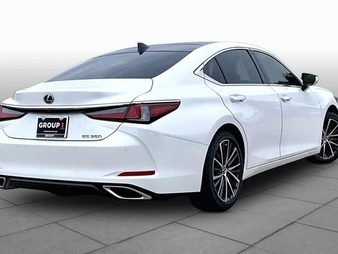 Used 2024 Lexus ES 350 w/ Premium Package FWD image 11