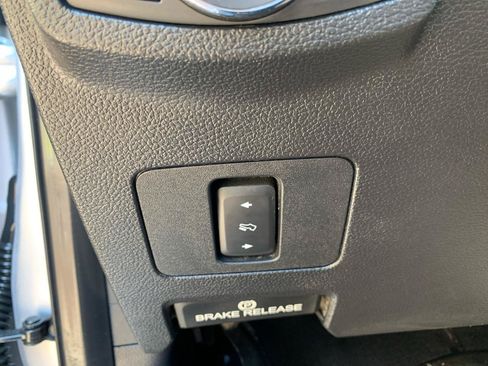 Used 2020 Ford F250 Lariat w/ Chrome Package AWD/4WD image 38