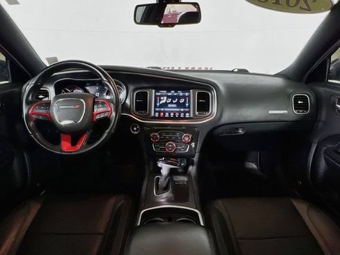 Used 2018 Dodge Charger GT AWD/4WD image 22