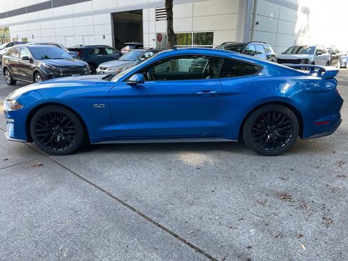 Used 2019 Ford Mustang GT Premium w/ GT Performance Package RWD image 6