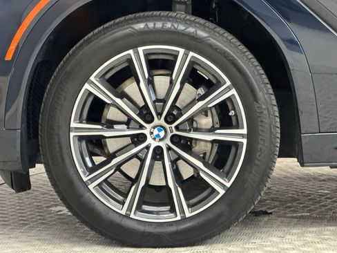 Certified 2024 BMW X6 xDrive40i w/ Premium Package image 11