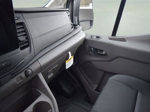New 2026 Ford Transit 250 148 Medium Roof image 10